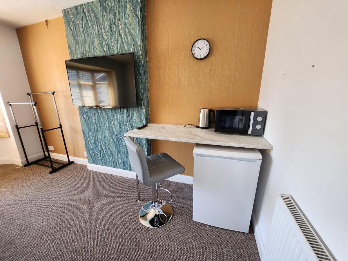 Solihull Shared House Acocks Green Extérieur photo
